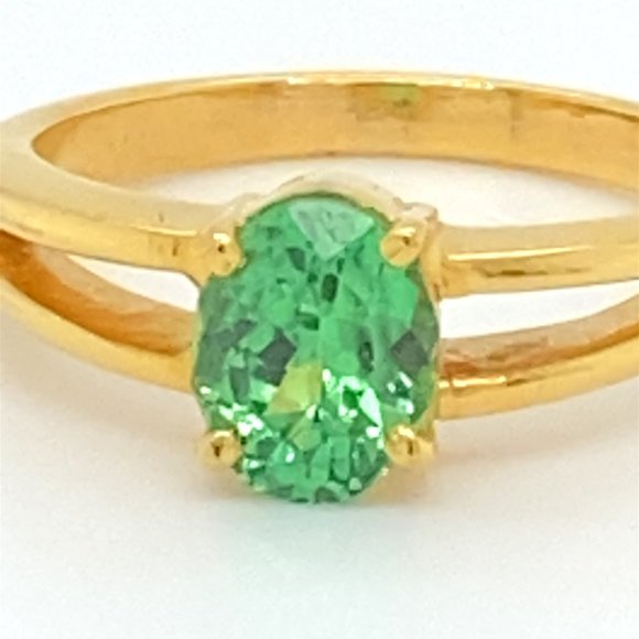 Tsavorite Garnet 1.22ct Solid 18K Yellow Gold Ring - Picture 8 of 8